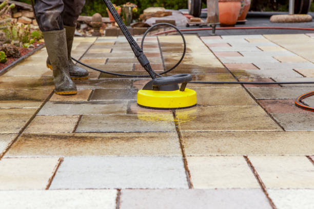 Best Pool Deck Cleaning  in London, OH